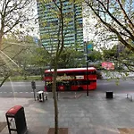 Chic Fitzrovia Flat, Central, Quiet, Lift