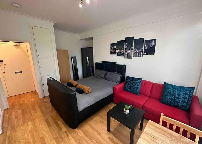 Chic Fitzrovia Flat, Central, Quiet, Lift
